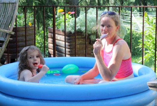 Relaxing in the pool after a hard days work.....